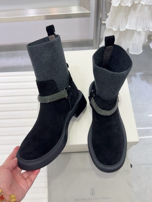 Ботинки женские фото 4