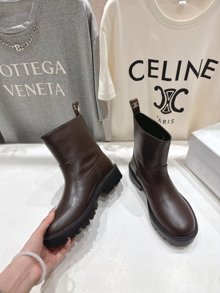 Boots women's фото 4