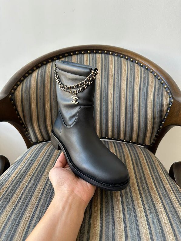 Ботинки женские фото 4