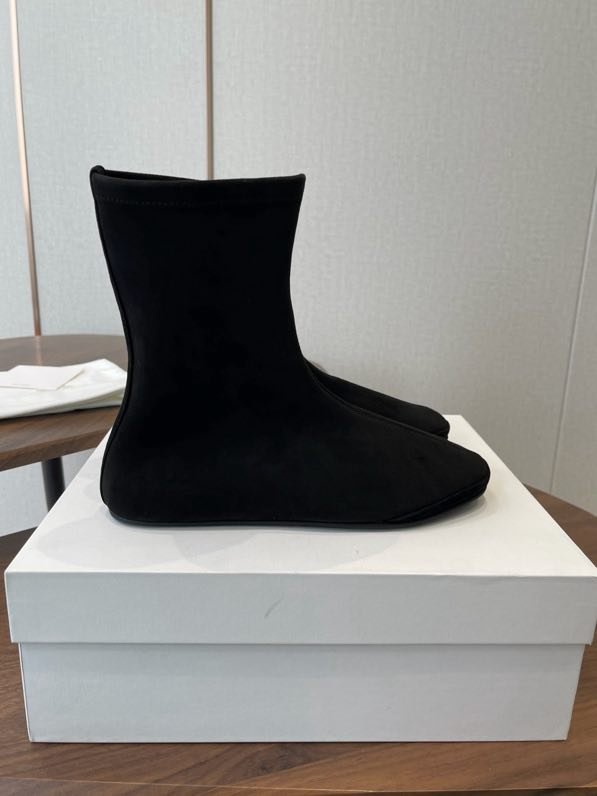 Ботинки женские фото 4