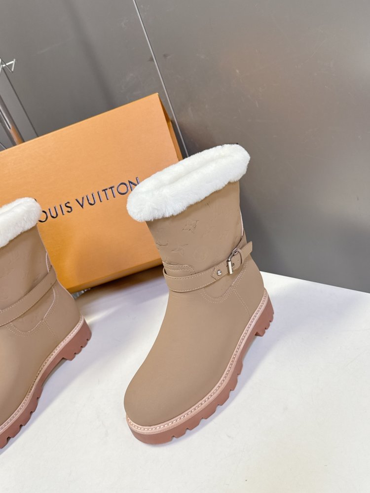 Ботинки женские фото 4