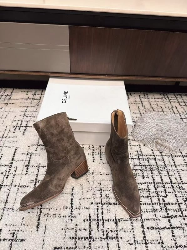 Ботинки женские фото 5