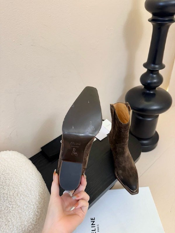 Ботинки женские фото 5