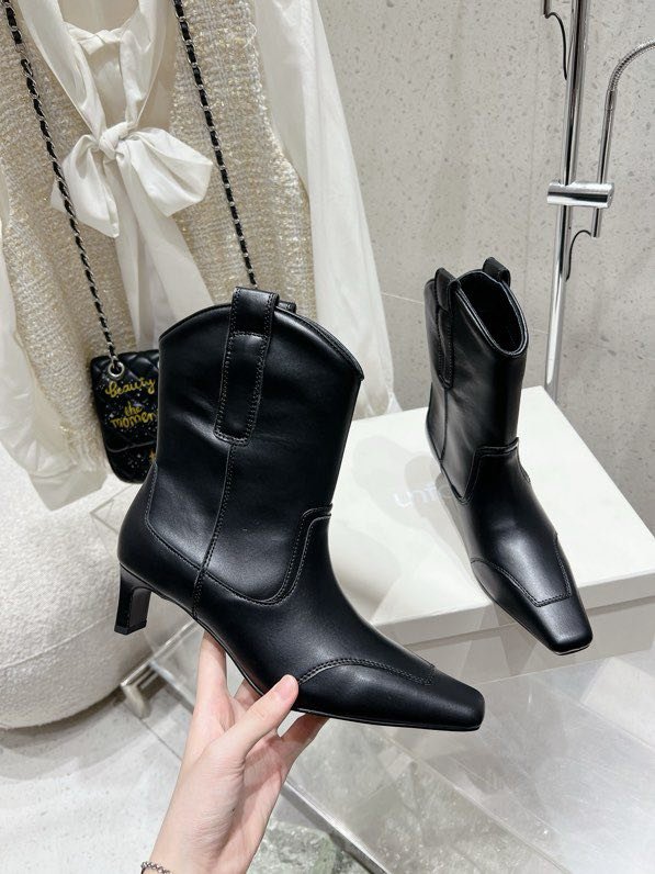 Boots women's фото 5