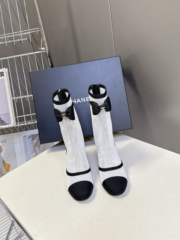 Ботинки женские фото 5