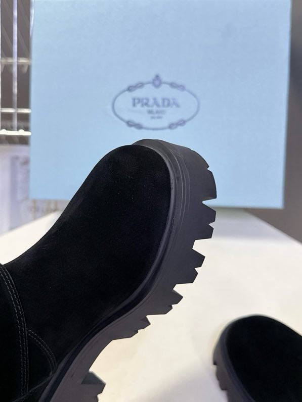 Ботинки женские фото 5