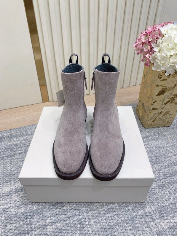 Boots women's фото 5