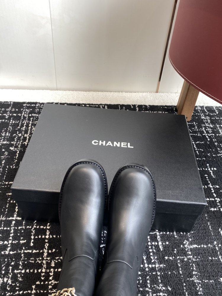 Ботинки женские фото 5