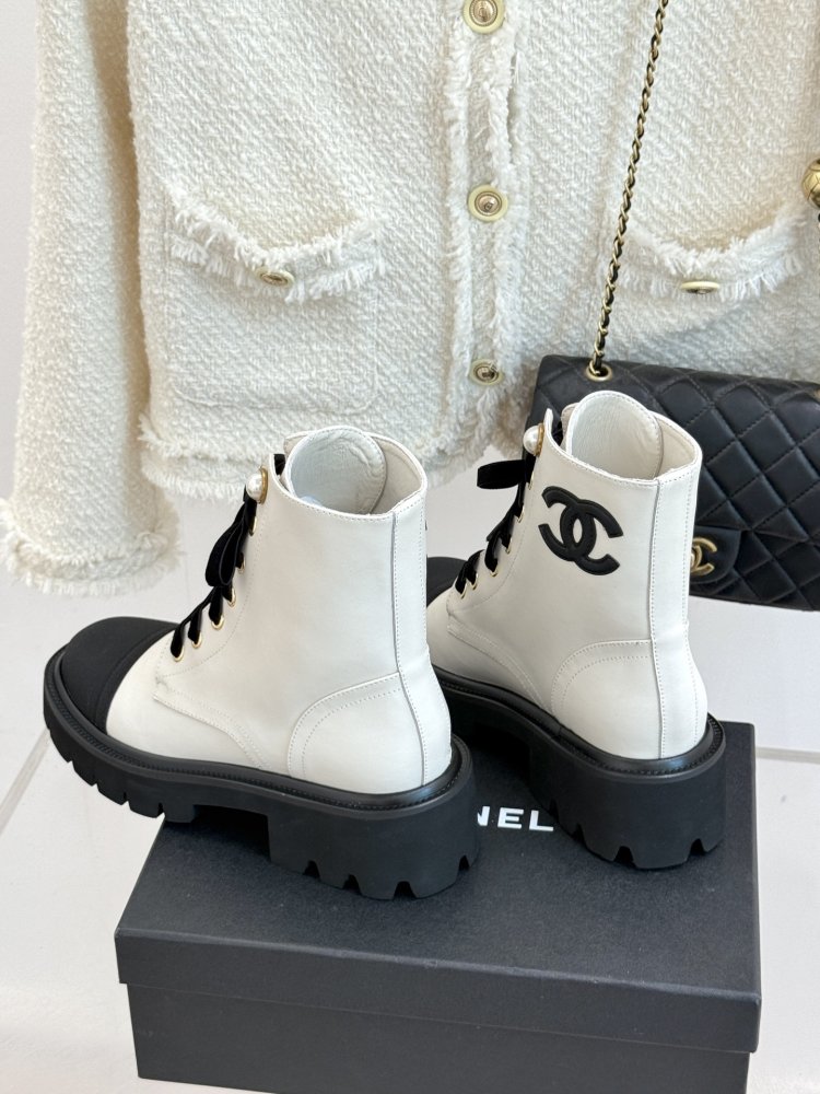 Ботинки женские фото 5