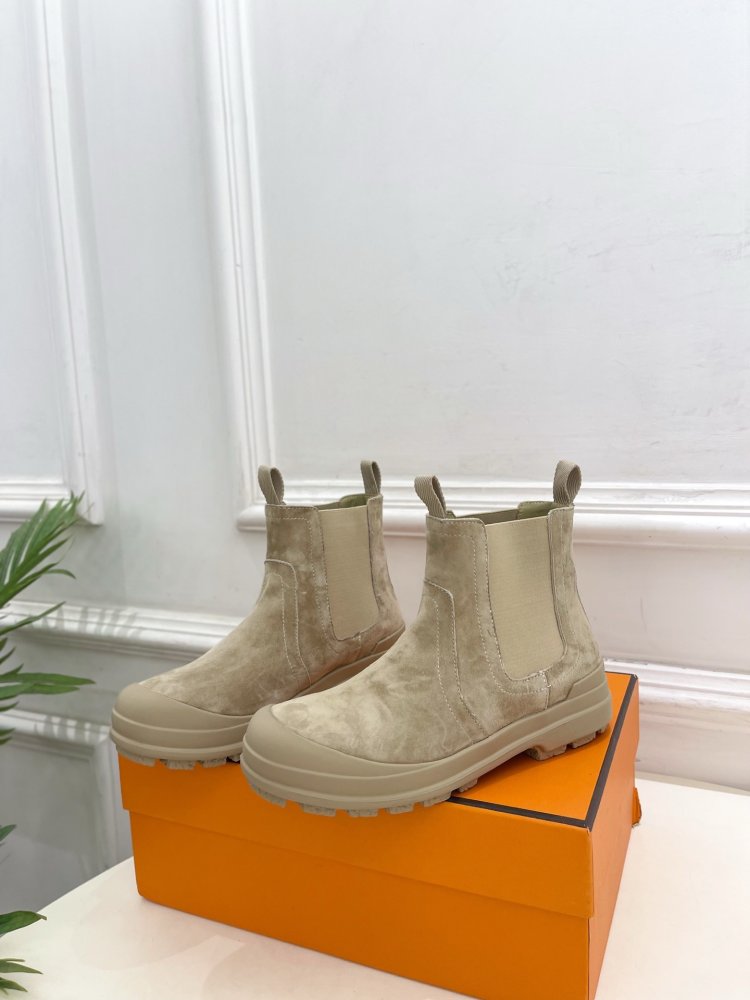 Boots women's фото 5