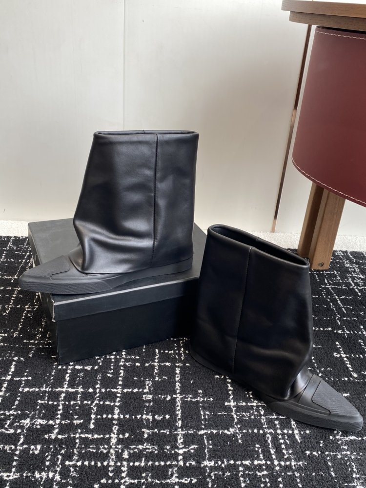 Ботинки женские фото 5