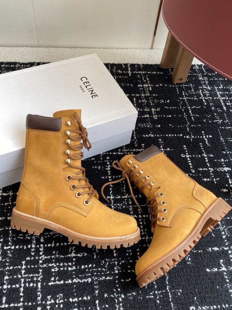 Boots women's фото 5