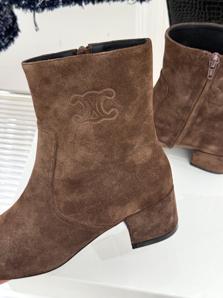 Ботинки женские фото 5