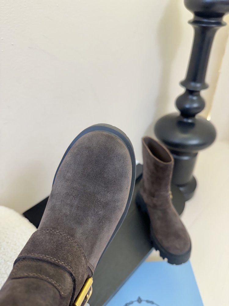 Ботинки женские фото 5