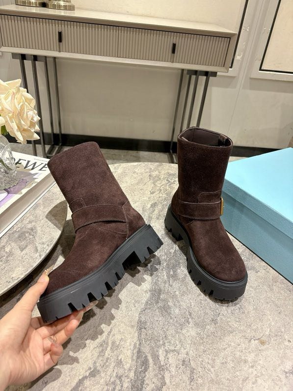 Boots women's фото 5