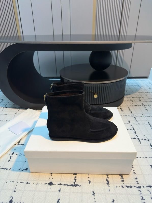 Ботинки женские фото 5