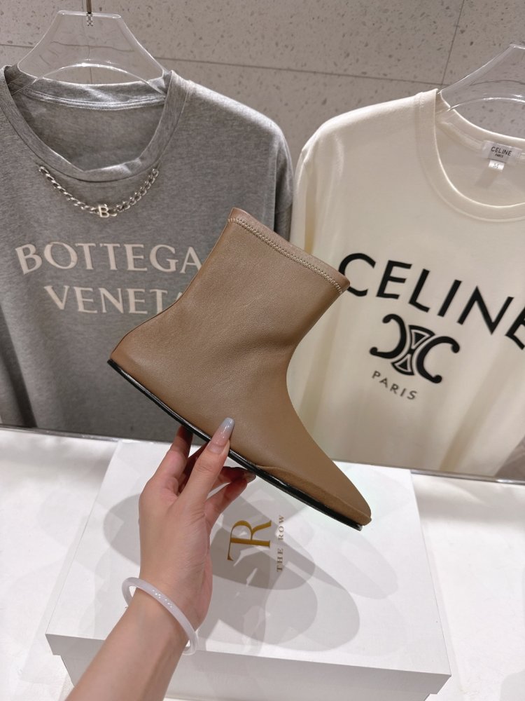 Ботинки женские фото 5