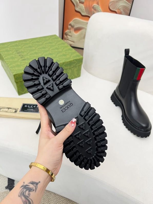 Ботинки женские фото 5