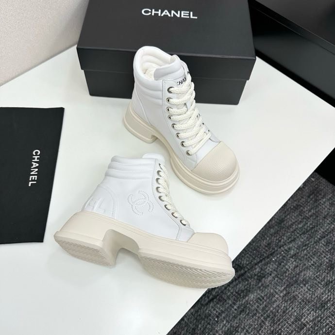 Ботинки женские фото 5