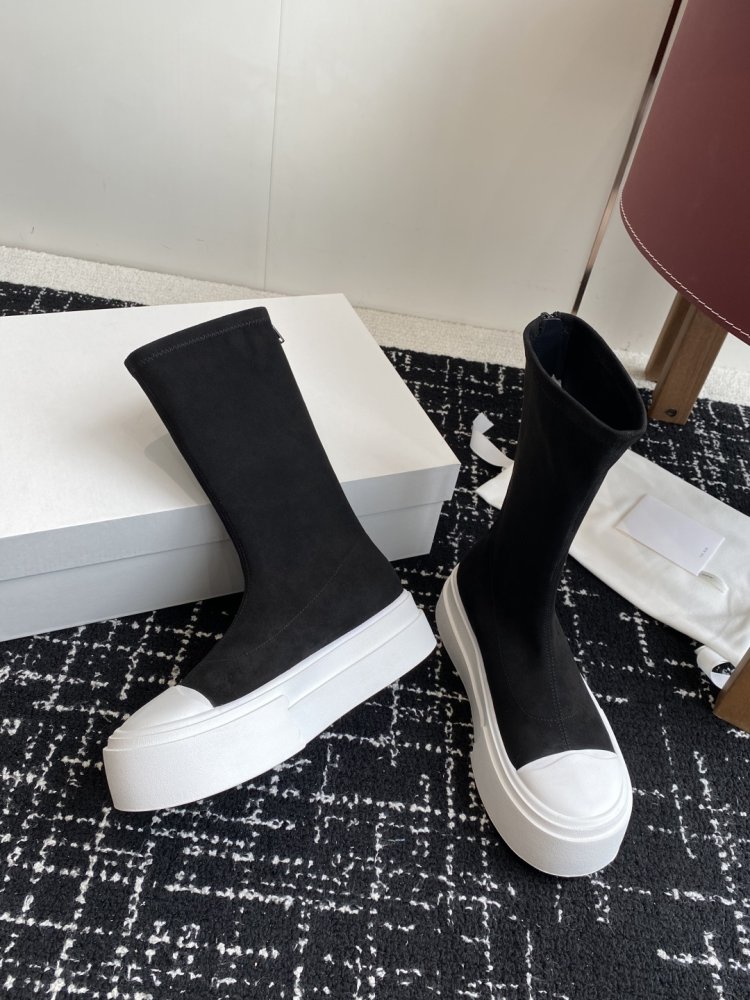 Ботинки женские фото 5