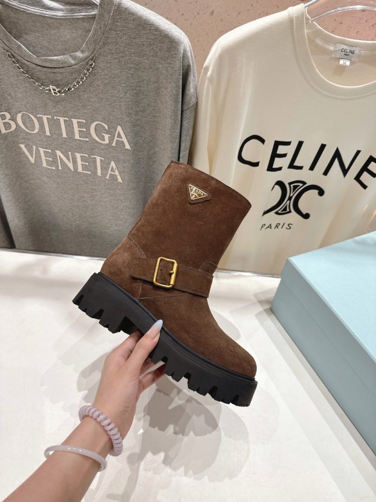 Ботинки женские фото 5