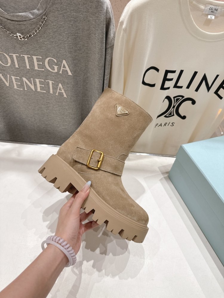 Ботинки женские фото 5