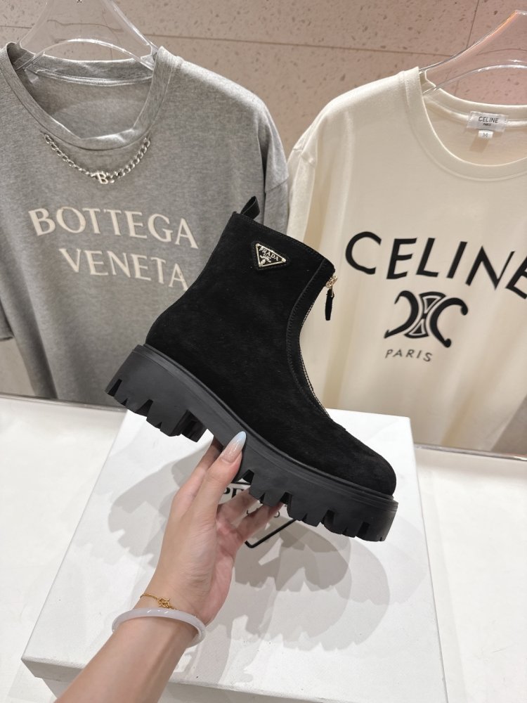 Ботинки женские фото 5