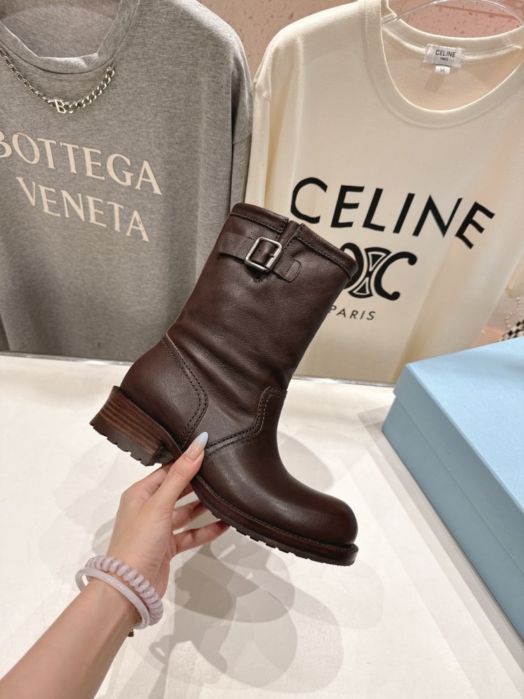 Ботинки женские фото 5