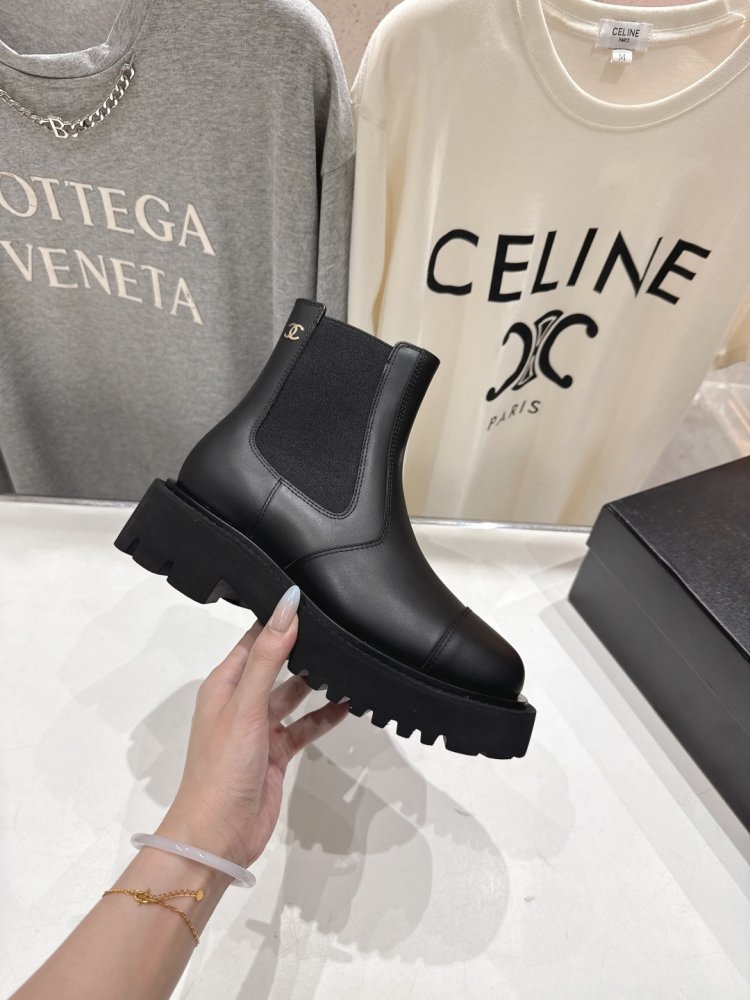 Ботинки женские фото 5