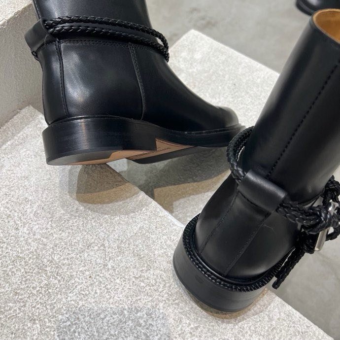 Ботинки женские фото 5
