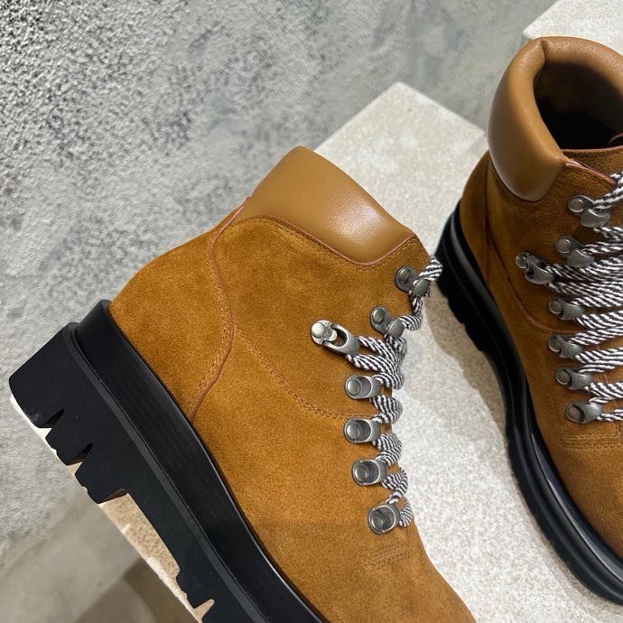 Ботинки женские фото 5