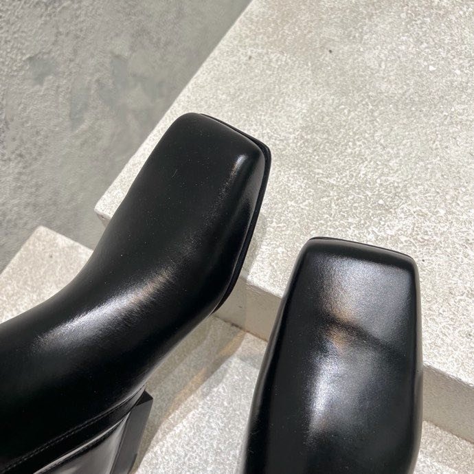 Ботинки женские фото 5