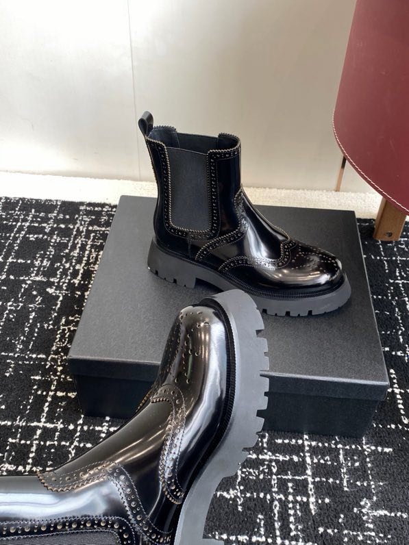 Ботинки женские фото 5