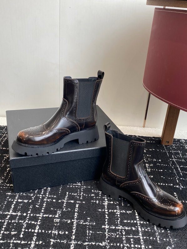 Ботинки женские фото 5