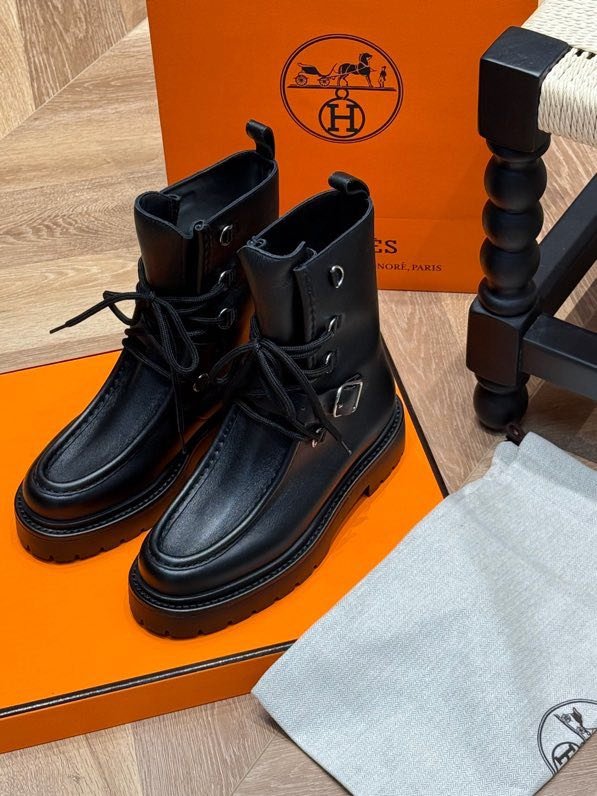 Ботинки женские фото 5