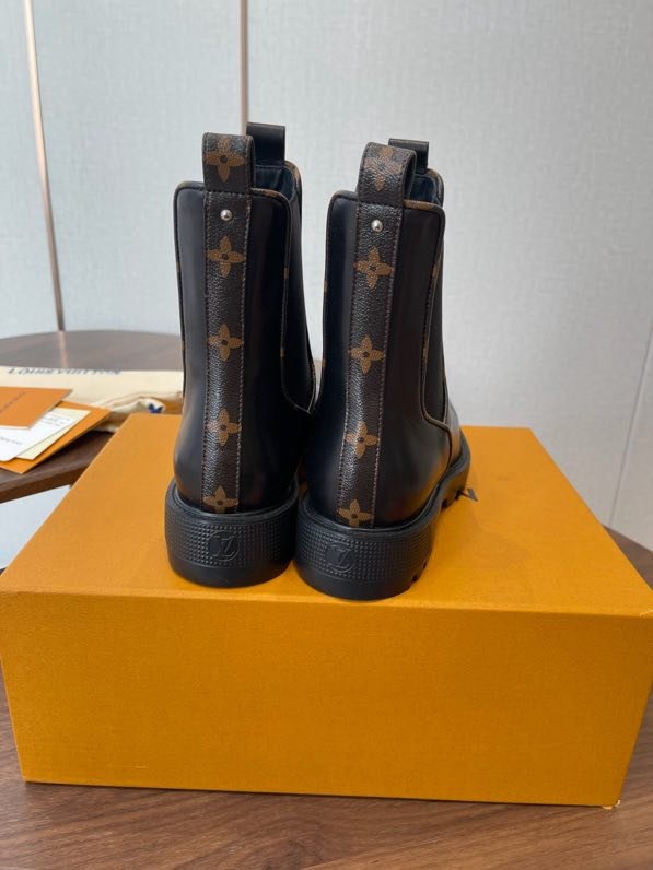 Ботинки женские фото 5