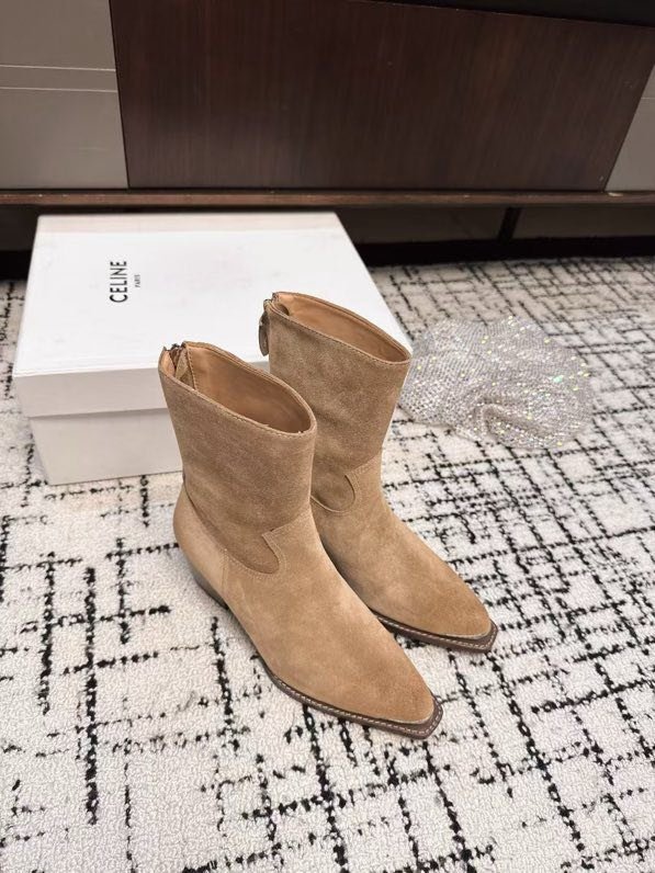 Ботинки женские фото 6