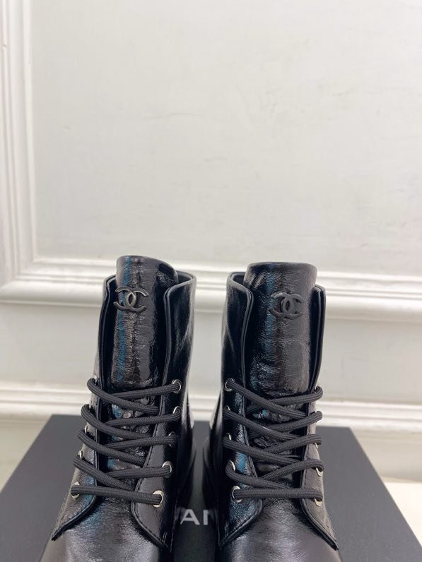 Ботинки женские фото 6