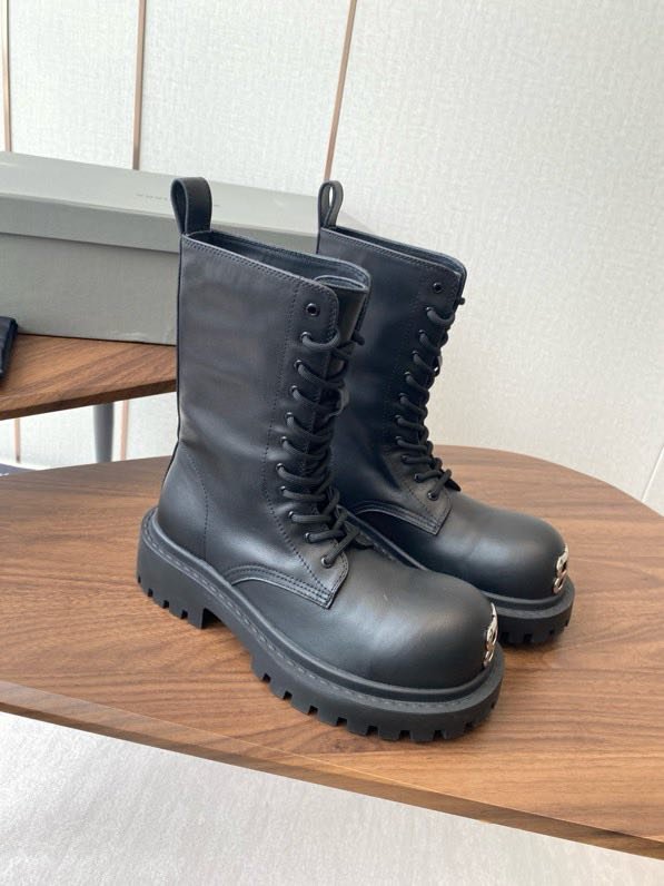 Ботинки женские фото 6