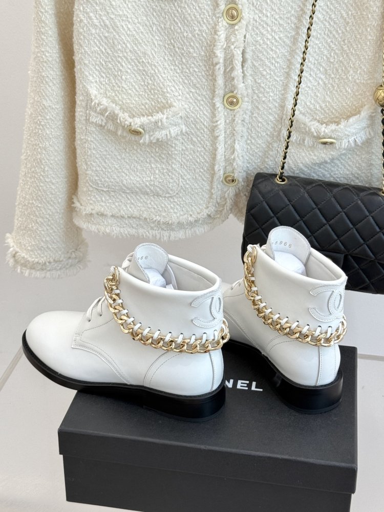 Ботинки женские фото 6