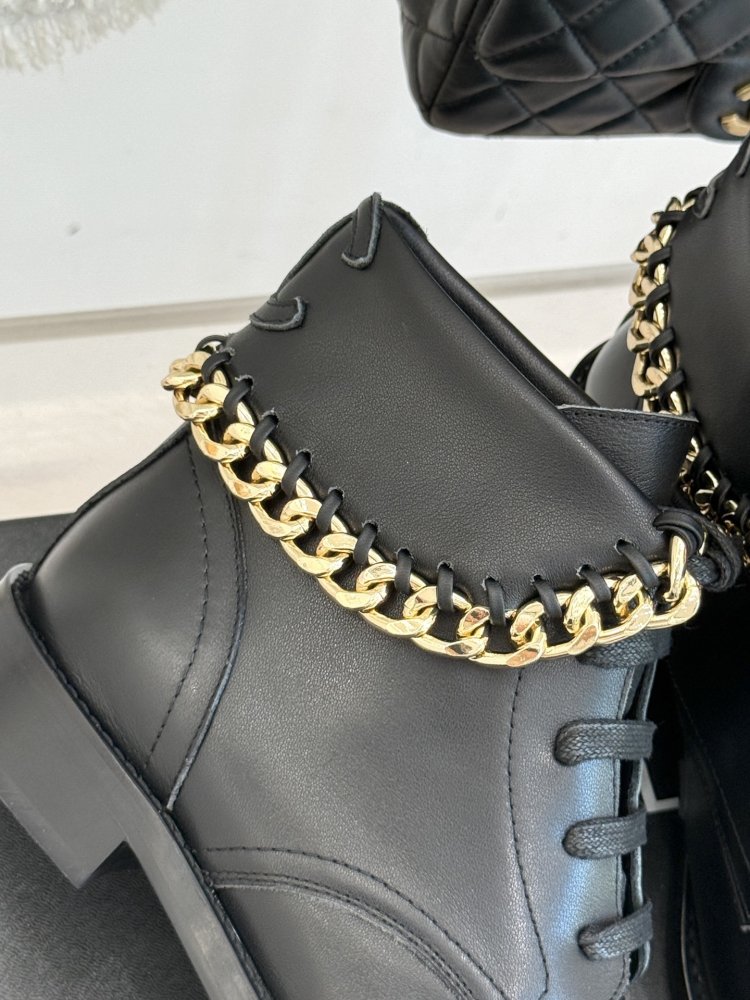 Ботинки женские фото 6