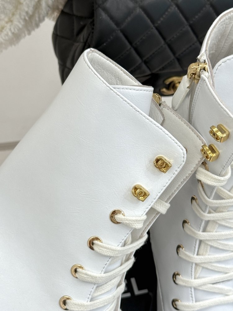 Ботинки женские фото 6