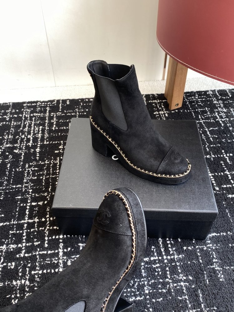 Ботинки женские фото 6