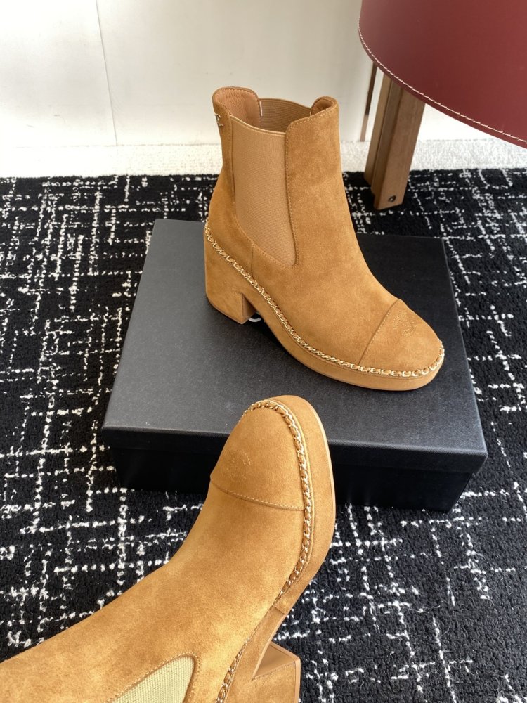 Ботинки женские фото 6