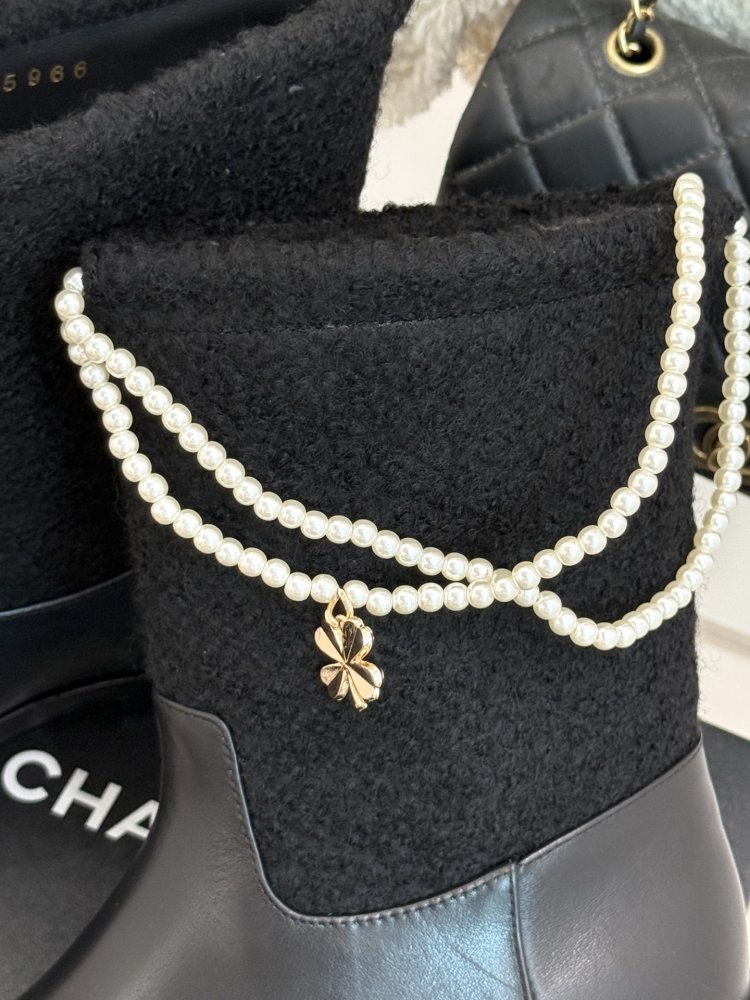 Ботинки женские фото 6