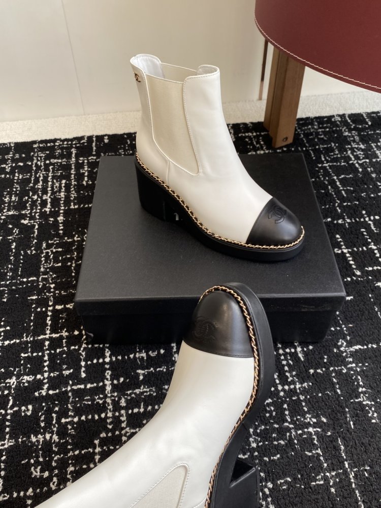 Ботинки женские фото 6