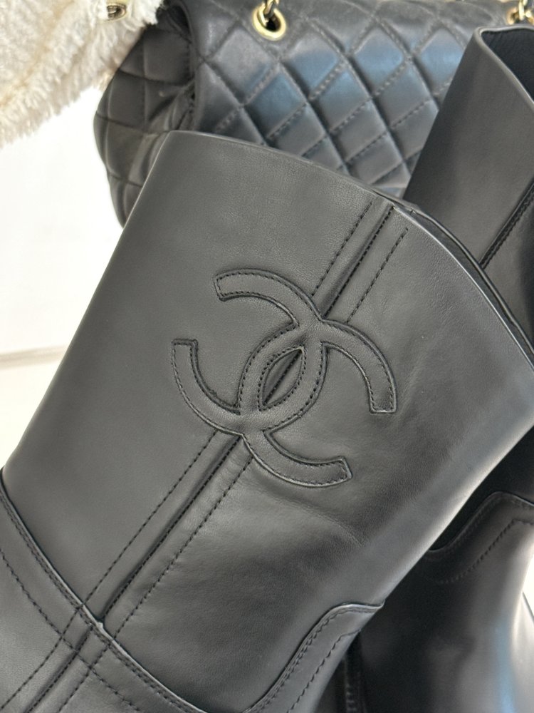 Ботинки женские фото 6