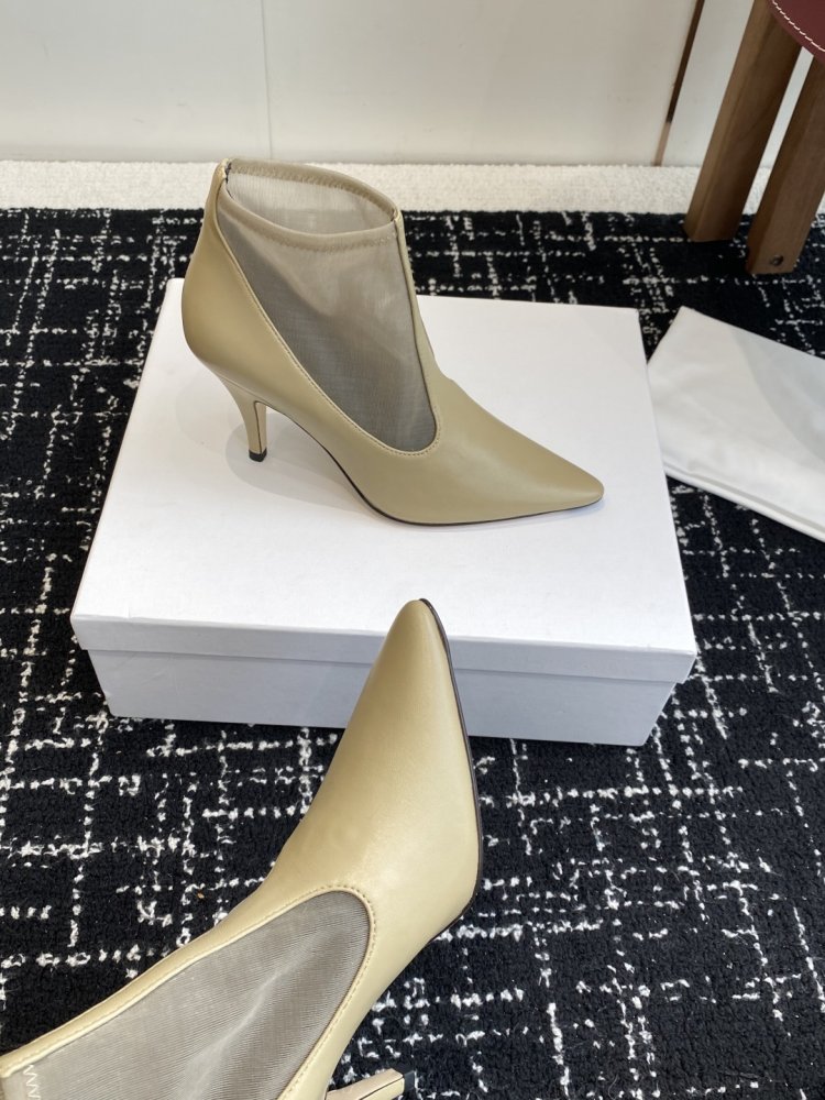 Ботинки женские фото 6