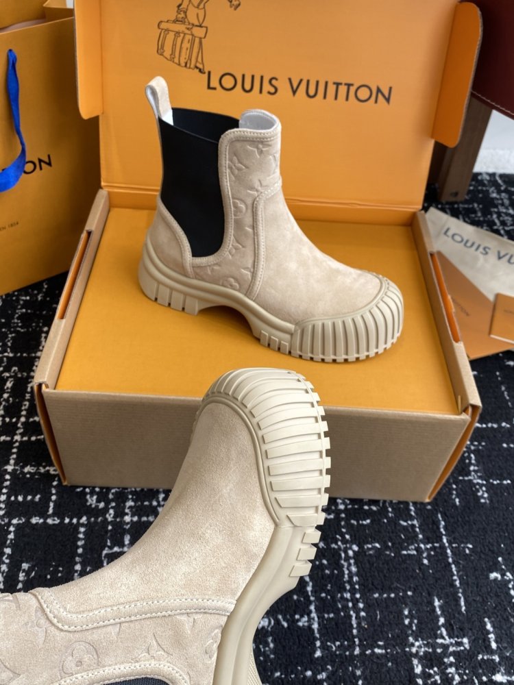 Черевики жіночі фото 6