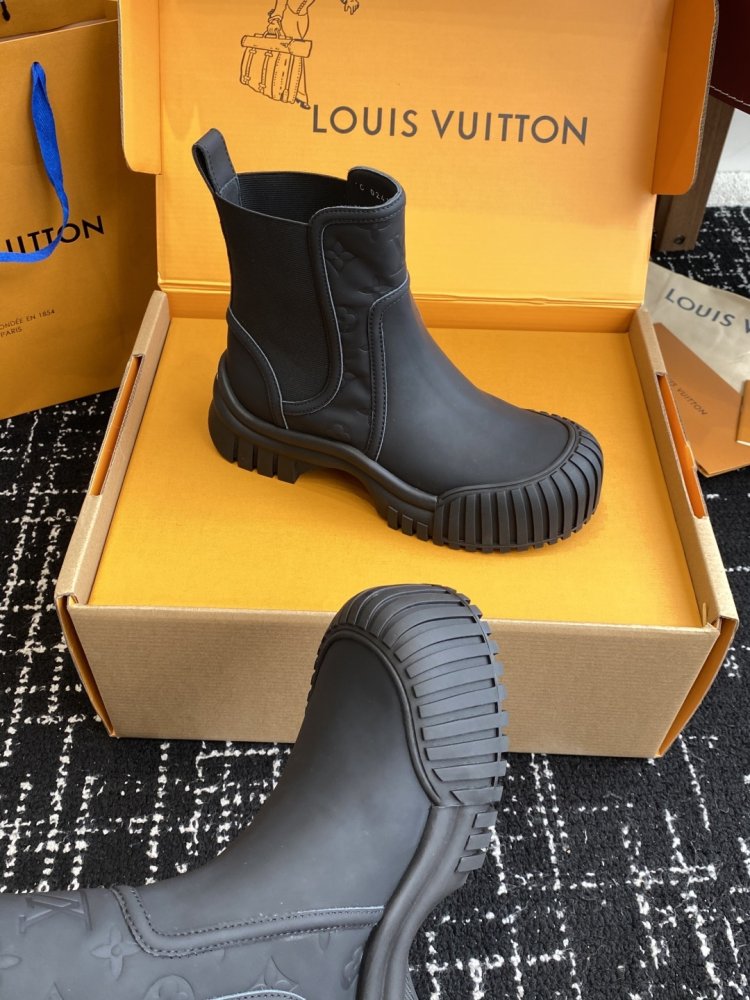 Черевики жіночі фото 6